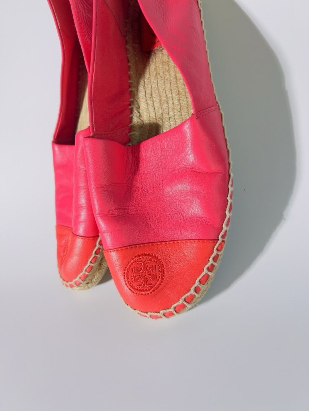 Tory Burch Colorblock Leather Espadrille Flats Pink Red Size 8.5 No Box - Picture 11 of 13